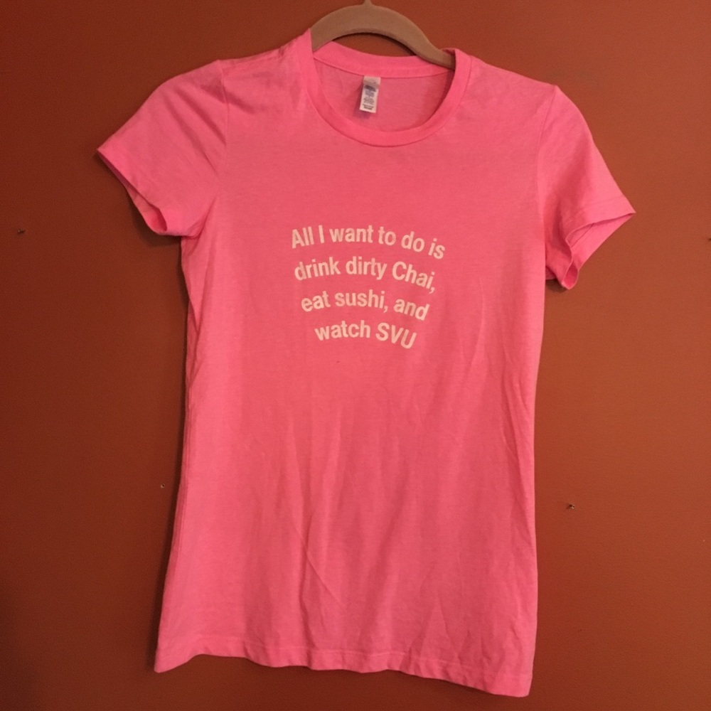 Graphic tee sushi dirty chai SVU tee size xs